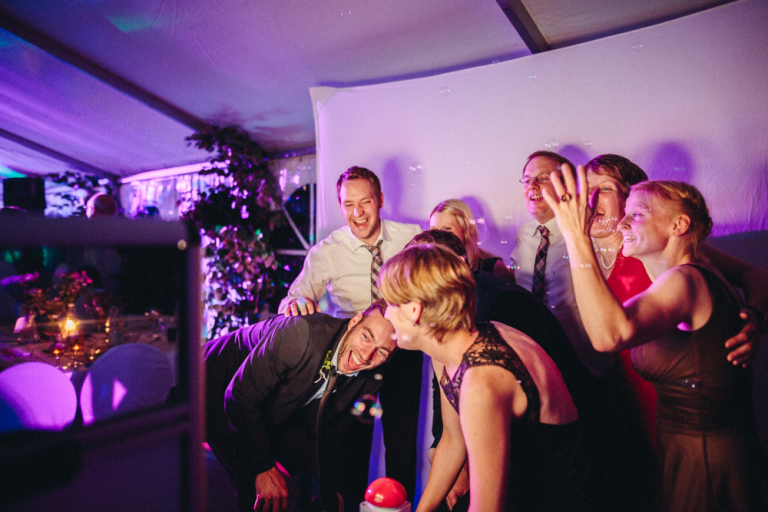 Fotobox mieten, Fotobox und Fotograf, 
Fotograf mit Fotobox in Celle, Fotograf mit Fotobox in Landkreis Celle, Fotograf mit Fotobox in Hermannsburg, Fotograf mit Fotobox in Niedersachsen, Fotograf mit Fotobox in Südheide, Fotograf mit Fotobox in Heide, Fotograf mit Fotobox in Eldingen, Fotograf mit Fotobox in Hannover, Fotograf mit Fotobox in Harz, Fotograf mit Fotobox in Hamburg, Fotograf mit Fotobox in Peine, Fotograf mit Fotobox in Bremen, Fotograf mit Fotobox in Bergen, Fotograf mit Fotobox in Winsen (Aller), Fotograf mit Fotobox in Lüneburger Heide, Fotograf mit Fotobox HOF REMISE RUSTICA, Fotograf mit Fotobox in Bispingen, Fotograf mit Fotobox in Rotenburg (Wümme), Fotograf mit Fotobox in Soltau, Fotograf mit Fotobox in Schneverdingen, Fotograf mit Fotobox in Wedemark, Fotograf mit Fotobox in Hof Wietfeldt, Photobooth-Südheide, Hochzeit, Wedding, weddingday,