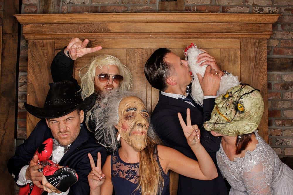 Fotobox mieten, Fotobox und Fotograf, Fotograf mit Fotobox in Celle, Fotograf mit Fotobox in Landkreis Celle, Fotograf mit Fotobox in Hermannsburg, Fotograf mit Fotobox in Niedersachsen, Fotograf mit Fotobox in Südheide, Fotograf mit Fotobox in Heide, Fotograf mit Fotobox in Eldingen, Fotograf mit Fotobox in Hannover, Fotograf mit Fotobox in Harz, Fotograf mit Fotobox in Hamburg, Fotograf mit Fotobox in Peine, Fotograf mit Fotobox in Bremen, Fotograf mit Fotobox in Bergen, Fotograf mit Fotobox in Winsen (Aller), Fotograf mit Fotobox in Lüneburger Heide, Fotograf mit Fotobox HOF REMISE RUSTICA, Fotograf mit Fotobox in Bispingen, Fotograf mit Fotobox in Rotenburg (Wümme), Fotograf mit Fotobox in Soltau, Fotograf mit Fotobox in Schneverdingen, Fotograf mit Fotobox in Wedemark, Fotograf mit Fotobox in Hof Wietfeldt, Photobooth-Südheide, Hochzeit, Wedding, weddingday,